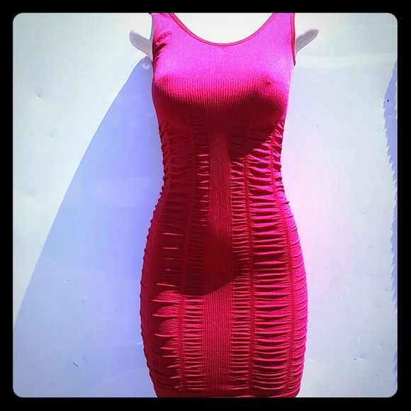 Dresses & Skirts - Soho dress stretchable